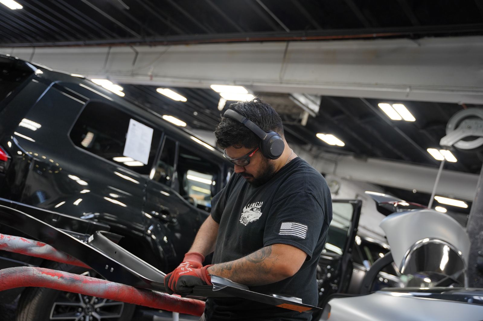 Vehicle reassembly at Metro Auto Body